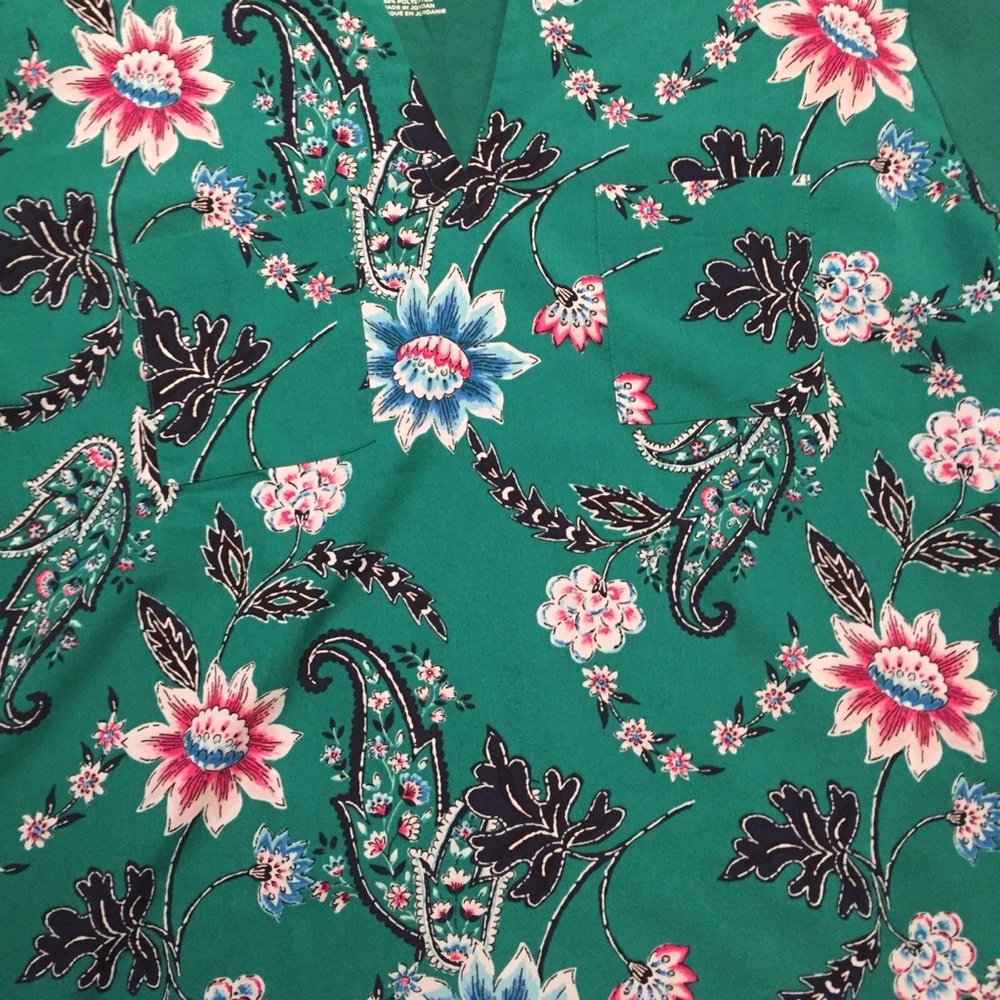 Van Heusen Long Sleeve Blouse - Picture 3 of 4